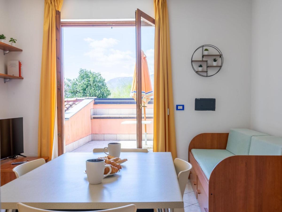 Apartment Residenza Agrifoglio-5 By Interhome Luino Exterior foto